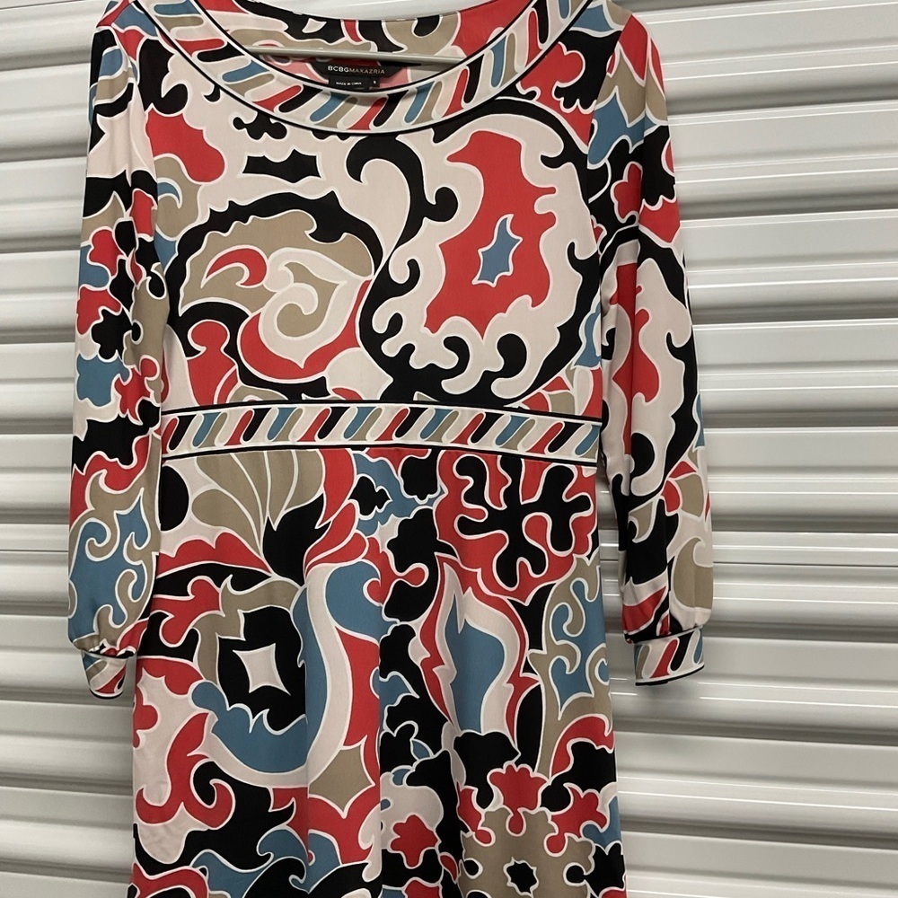 BCBGMaxAzria Long Sleeve Dress with Bold Multicolor Design Size S - Picture 3 of 7